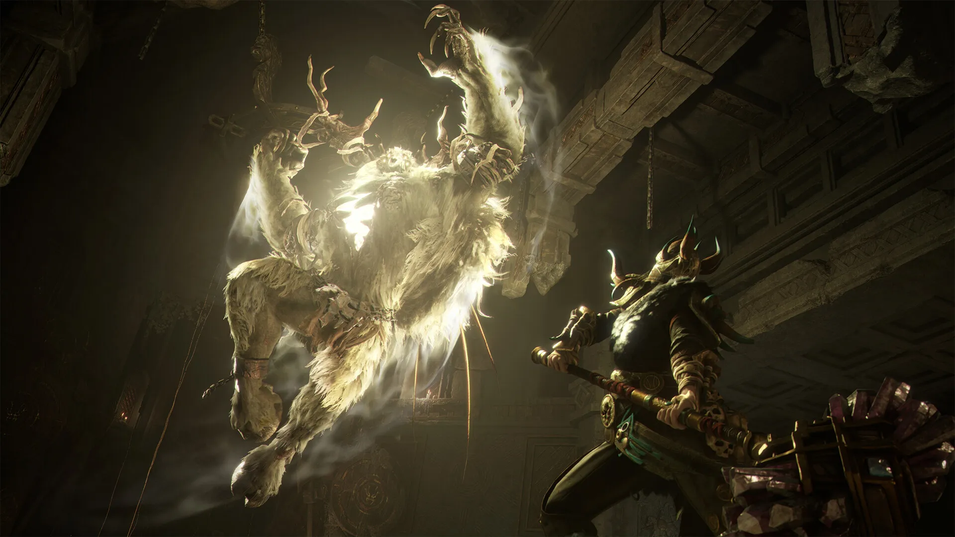 A Mistfall Hunter Mercenary wielding a large hammer against a glowing enemy.